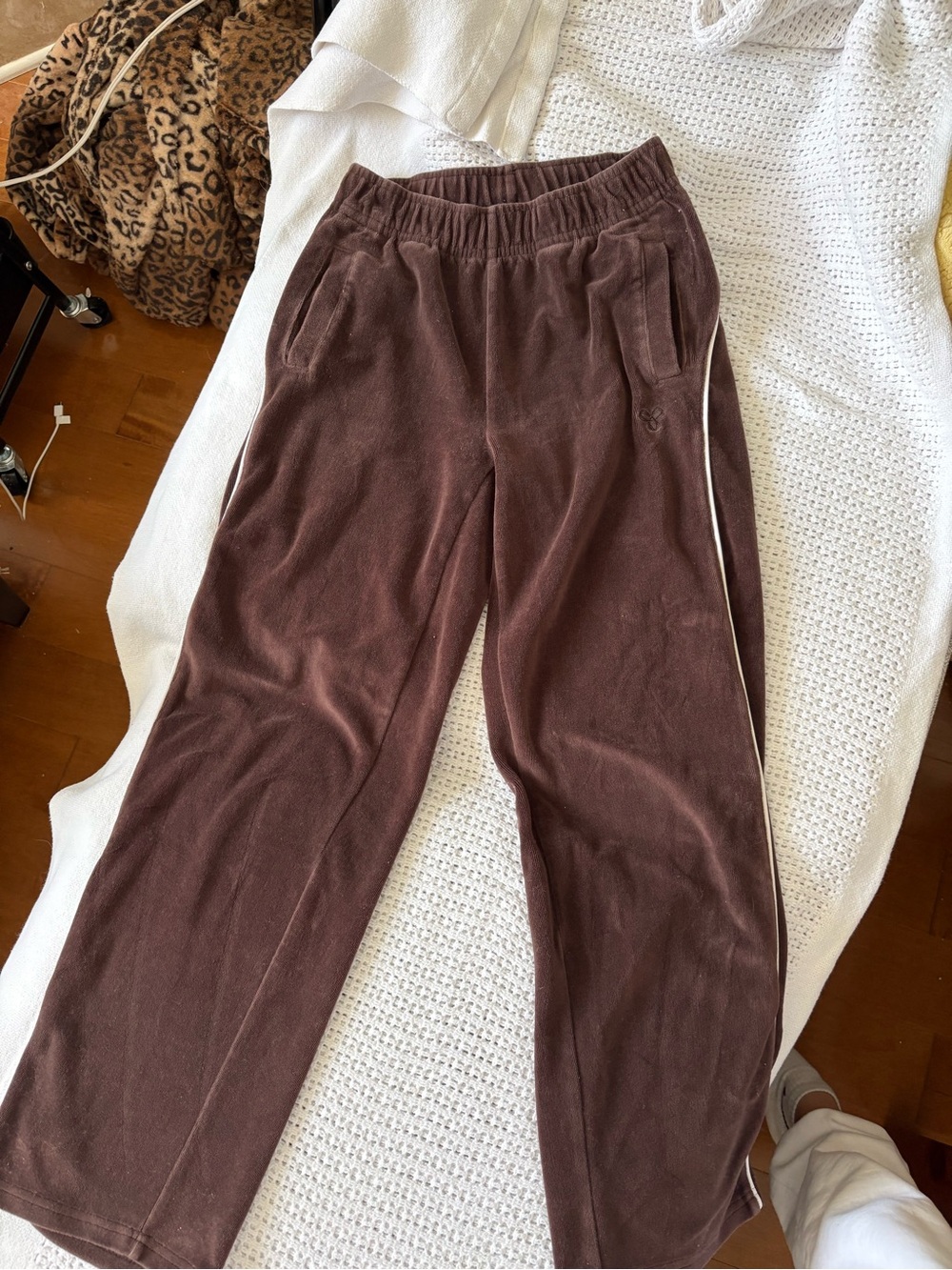 TNA Aritzia Pants